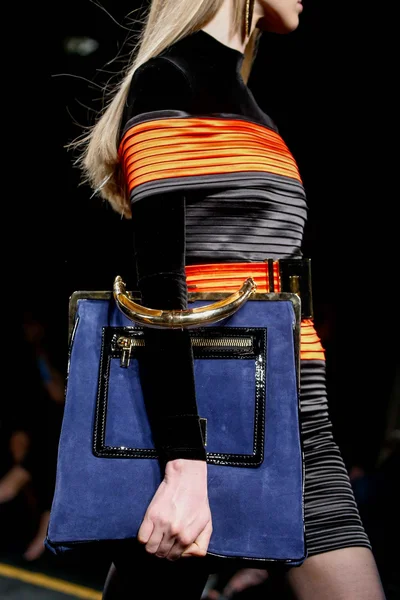 Look 53